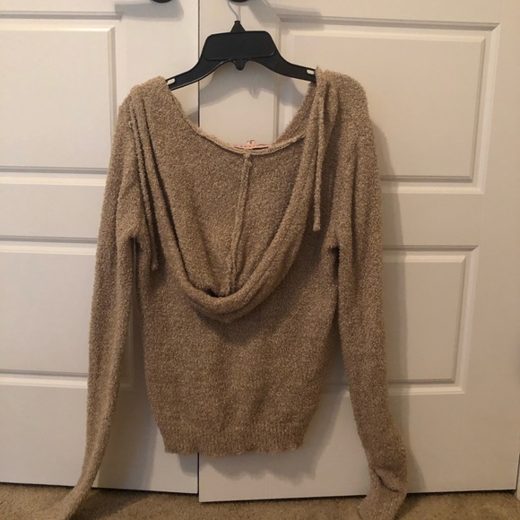 Sweatshirt - Picture 2 of 2